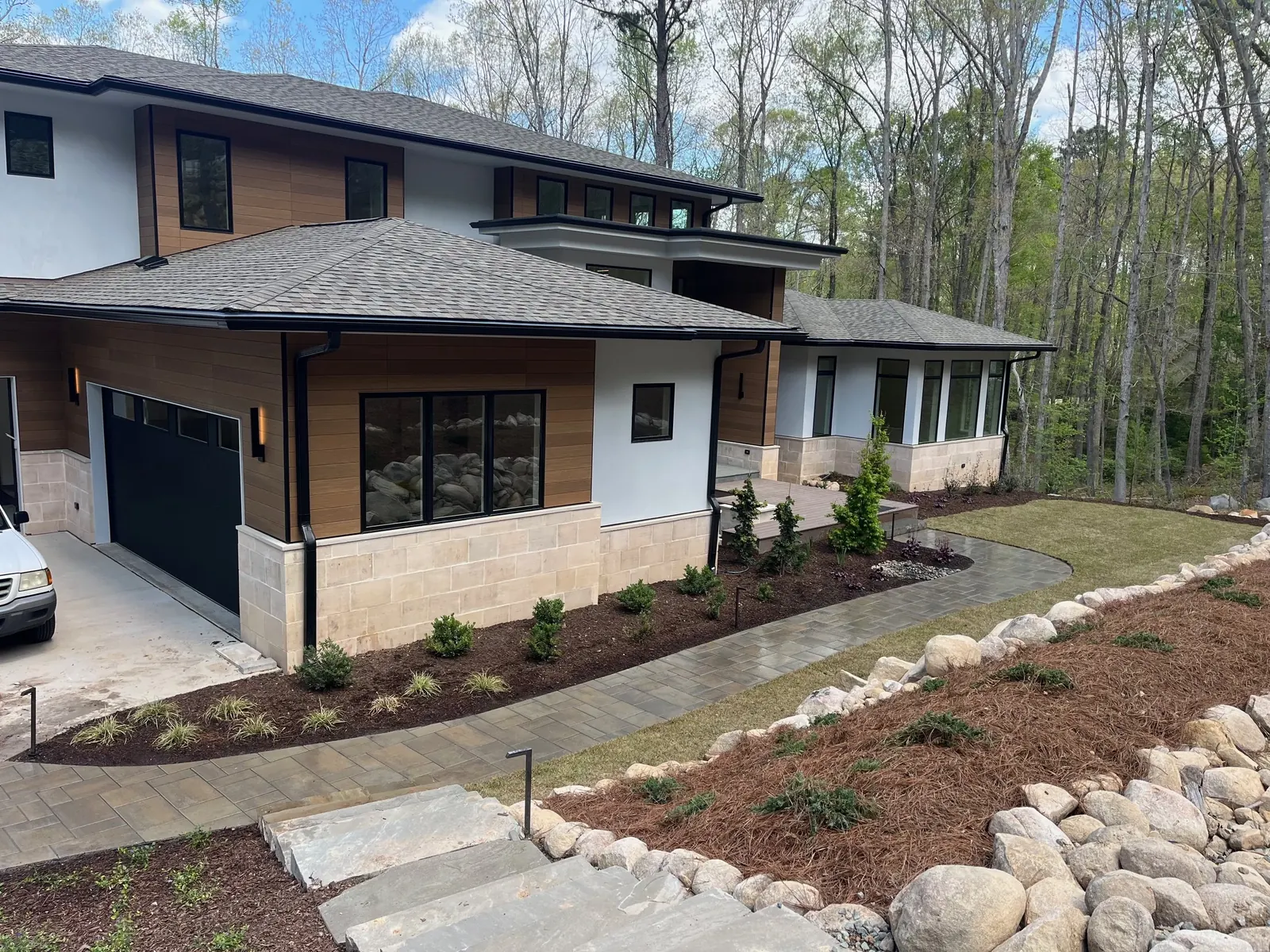 Landscape Installation project by Edge Effect Landscapes, photo 20