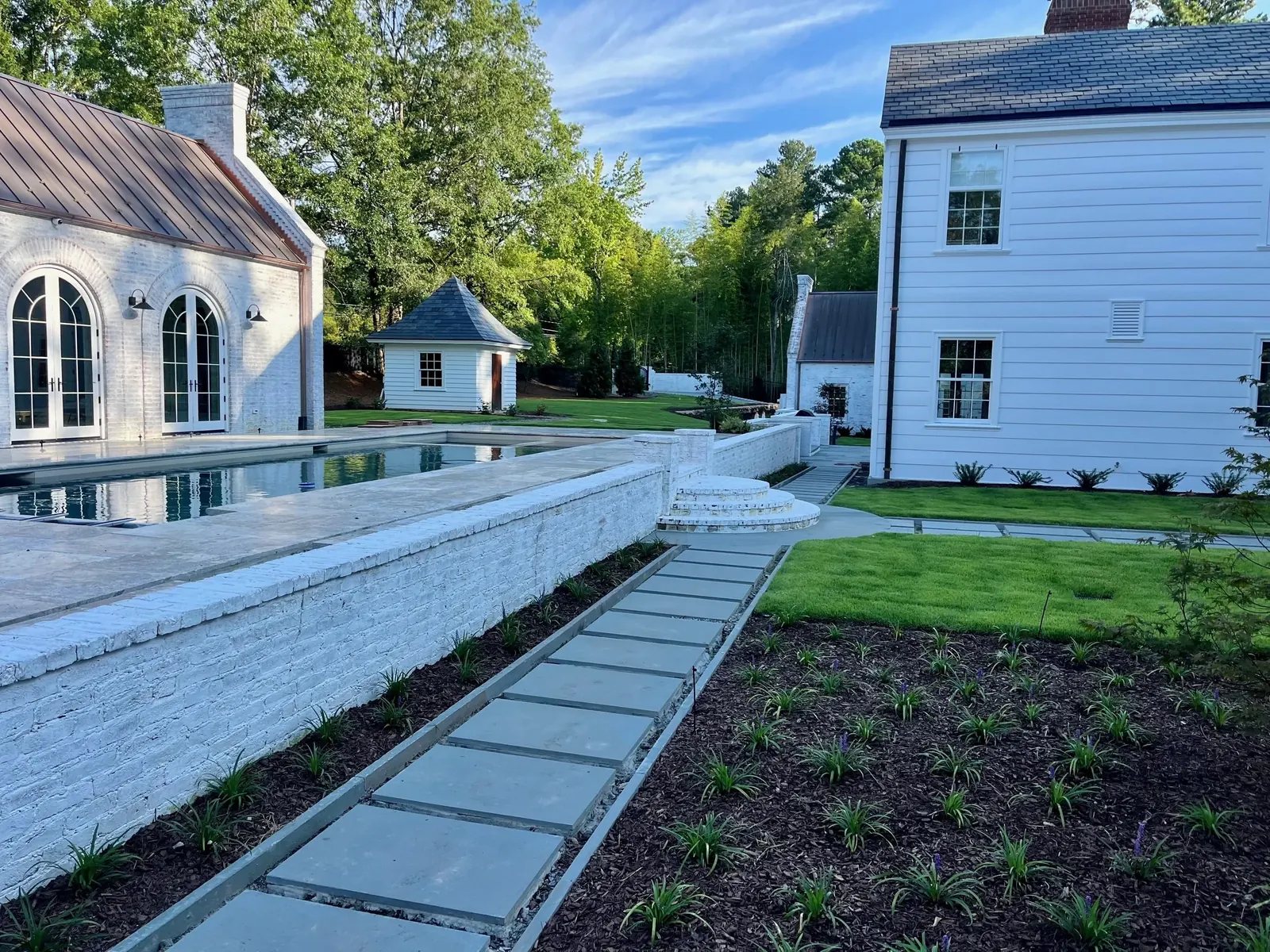 Landscape Installation project by Edge Effect Landscapes, photo 17