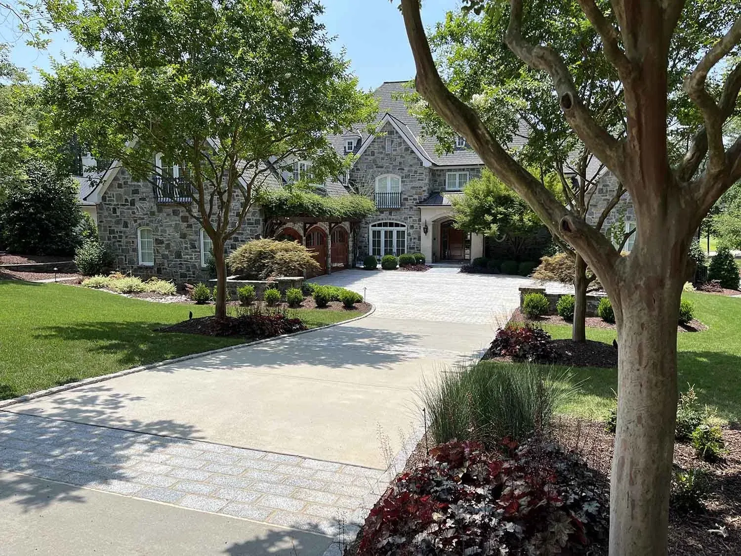Landscape Installation project by Edge Effect Landscapes, photo 8